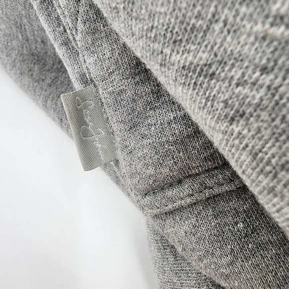 Sean John Hooded Sweatshirt. Size 4XB - Picture 3 of 4